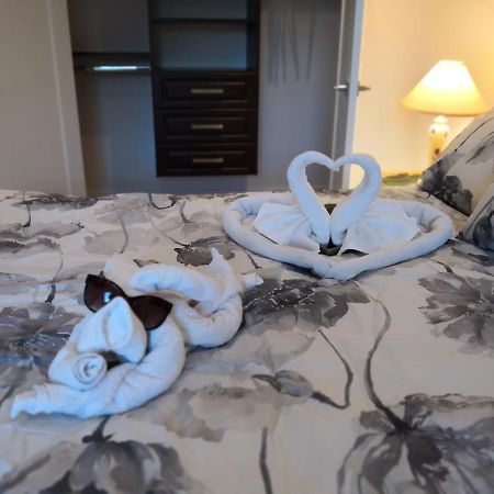 Delovely B&B White Rock Exteriör bild