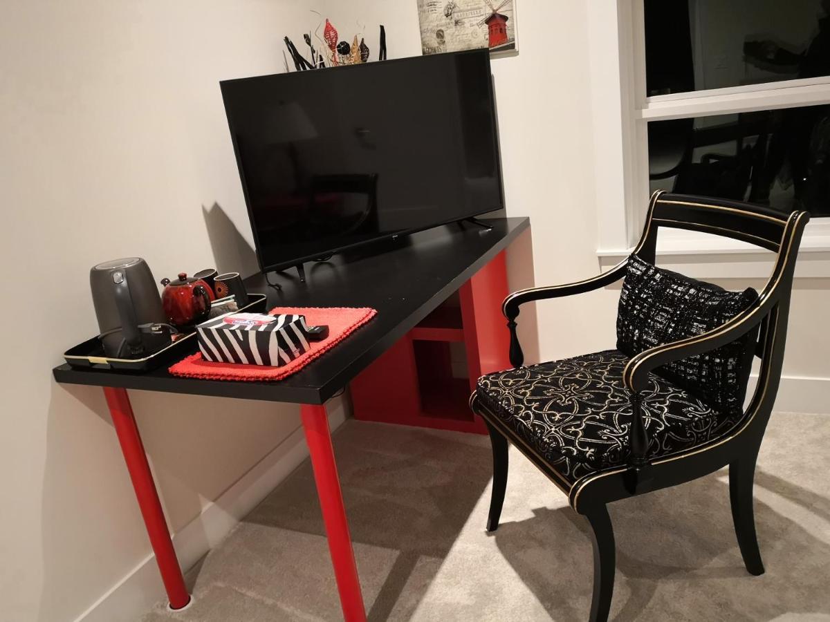 Delovely B&B White Rock Exteriör bild